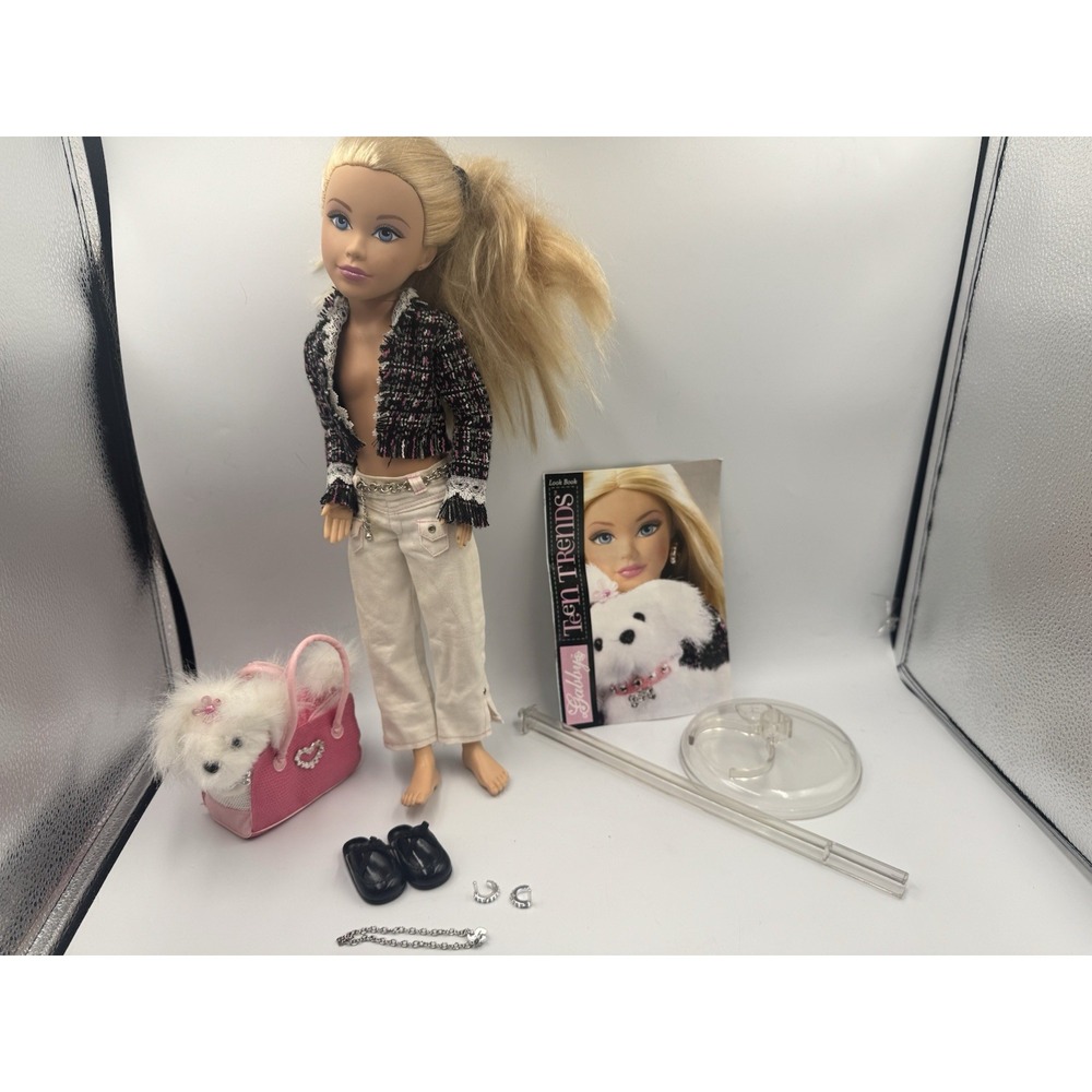 VTG Mattel Teen Trends GABBY Original Outfit & 17" Doll Mattel 2005 SEE PICS
